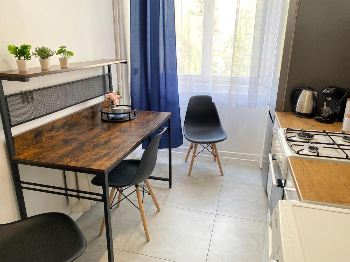 Apartament Midnight Blue Mielec Exterior foto